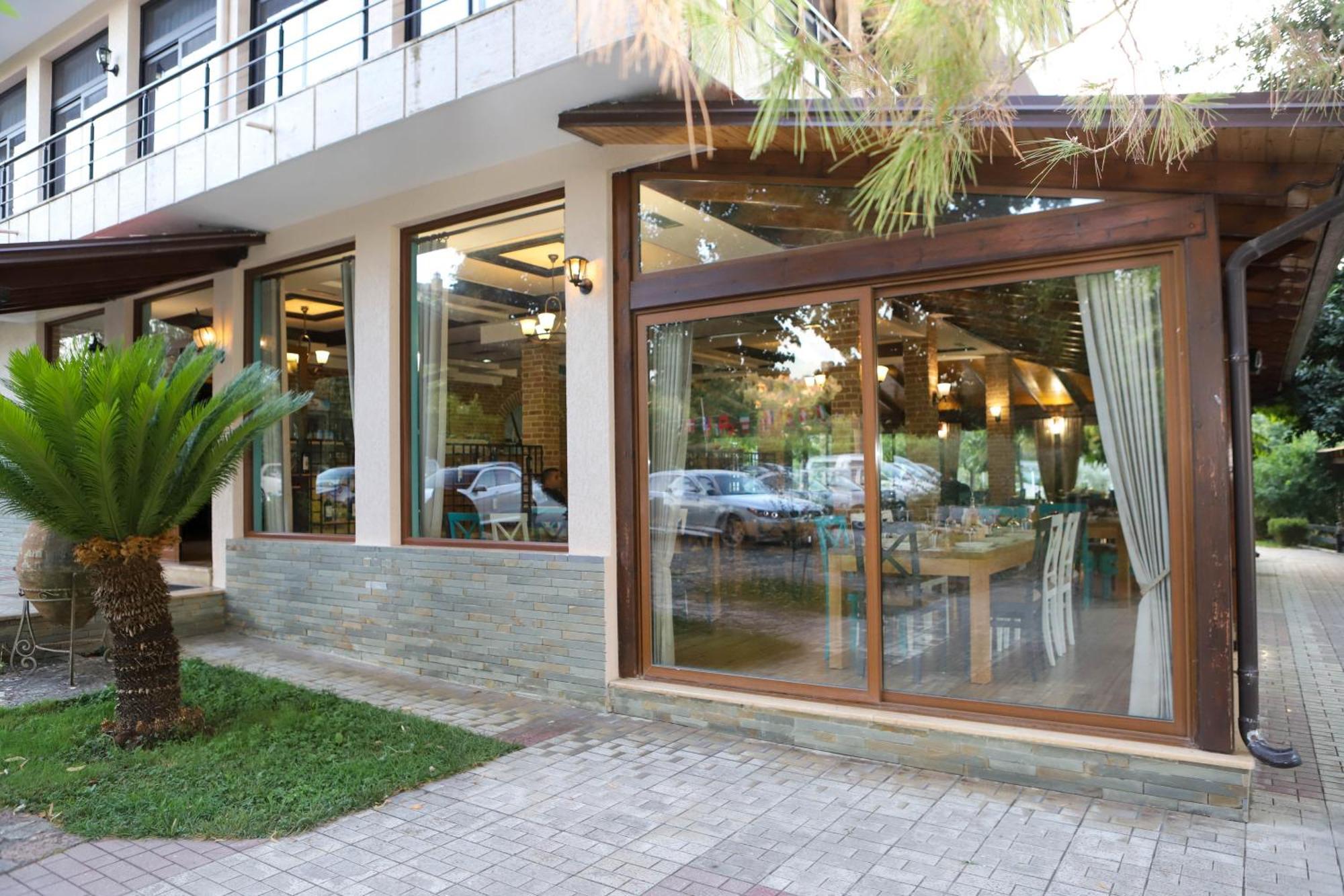 Hotel Antonia Tirana